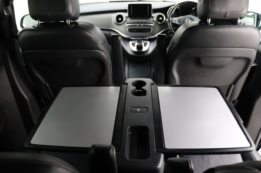 Used Mercedes-Benz V-Class 2017 for sale - 77422062: Photo 24