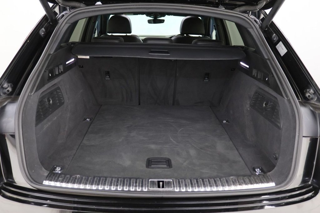 Used Audi e-tron 2020 for sale - 78124233: Photo 28