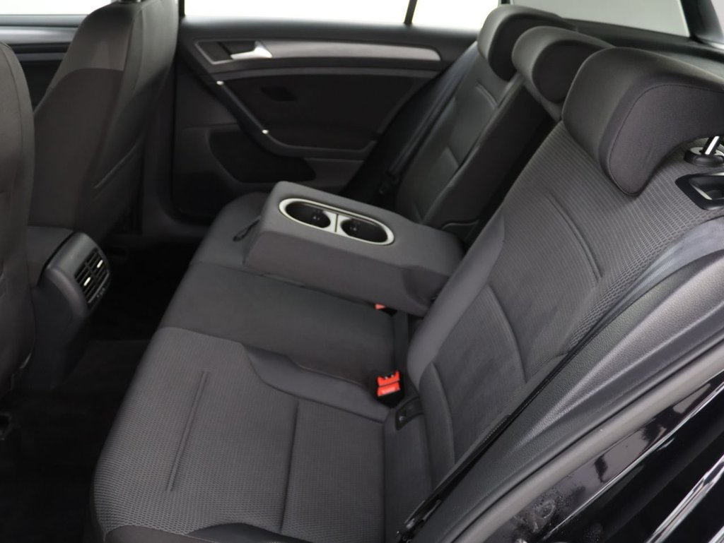 Used Volkswagen Golf 2019 for sale - 76080574: Photo 21