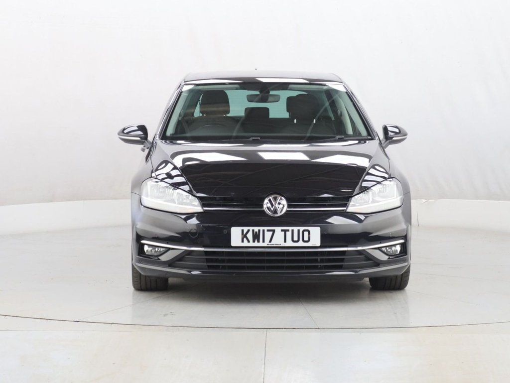 Used Volkswagen Golf 2017 for sale - 77692745: Photo 3