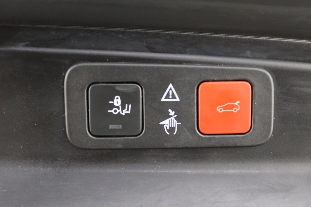 Used Peugeot 5008 2021 for sale - 77171543: Photo 30