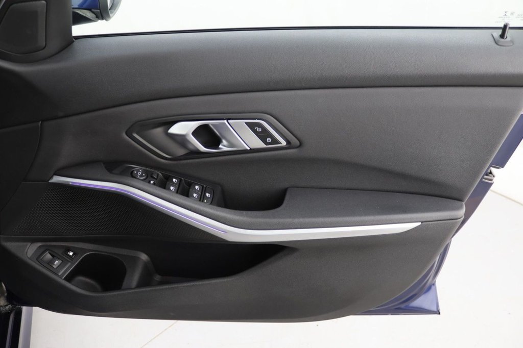 Used BMW 3 Series 2020 for sale - 77685488: Photo 27