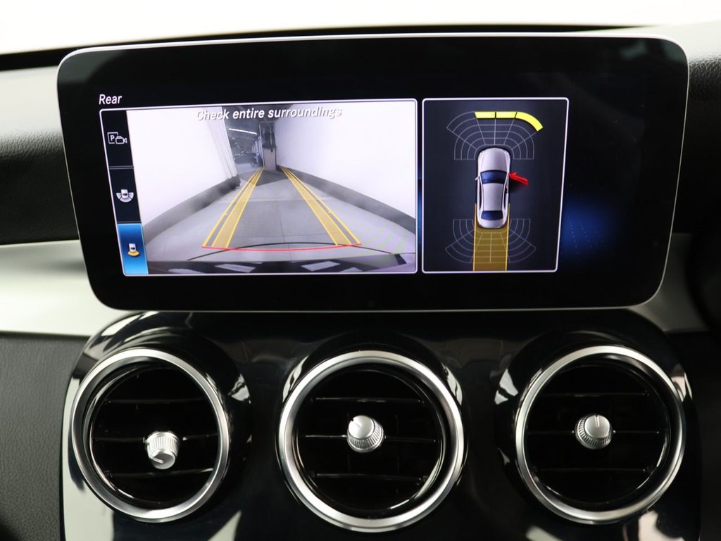 Used Mercedes-Benz C Class 2019 for sale - 76356377: Photo 16