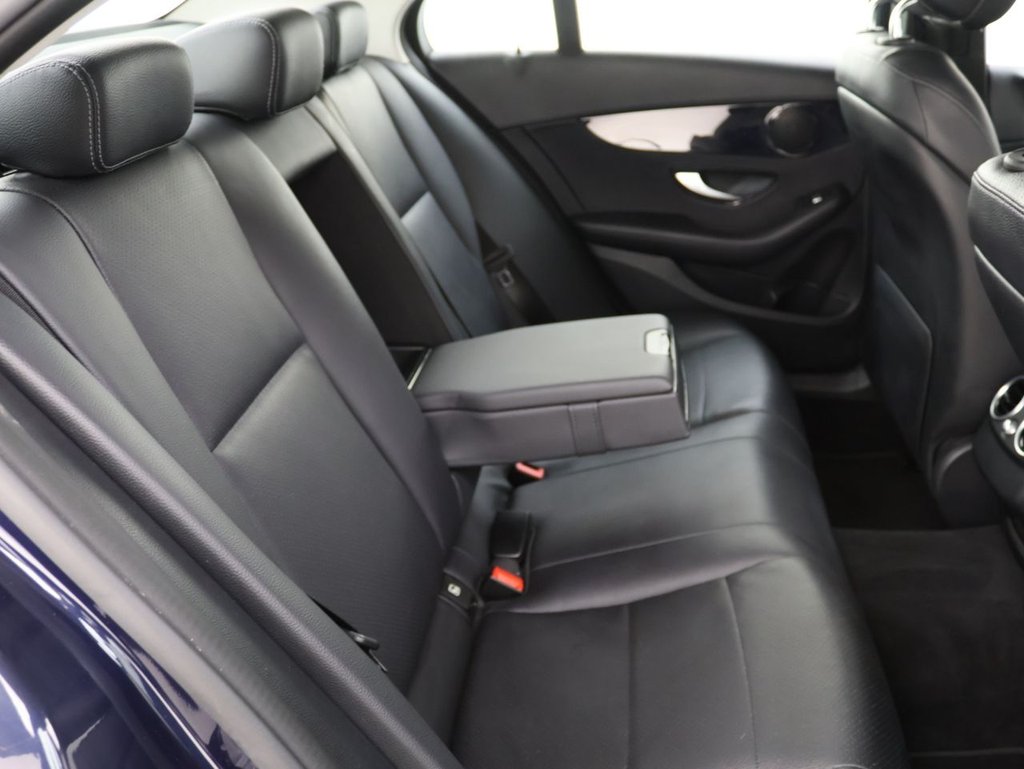 Used Mercedes-Benz C Class 2019 for sale - 76356377: Photo 17