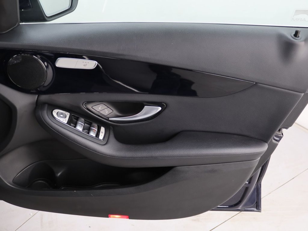 Used Mercedes-Benz C Class 2019 for sale - 76356377: Photo 26