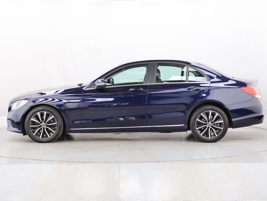 Used Mercedes-Benz C Class 2019 for sale - 76356377: Photo 6