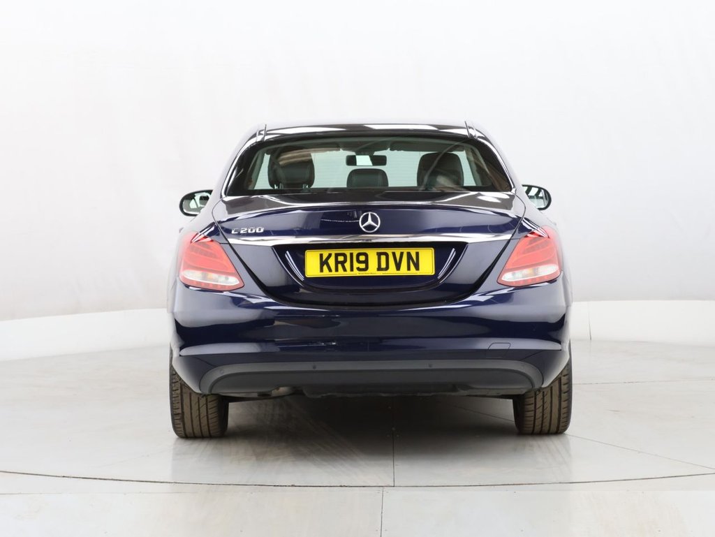 Used Mercedes-Benz C Class 2019 for sale - 76356377: Photo 9