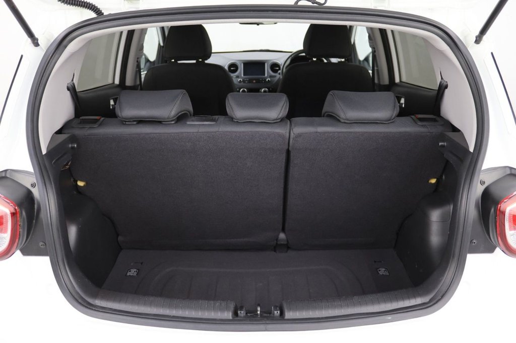 Used Hyundai i10 2018 for sale - 77498670: Photo 24