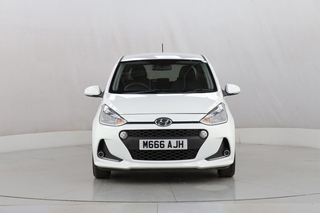 Used Hyundai i10 2018 for sale - 77498670: Photo 3