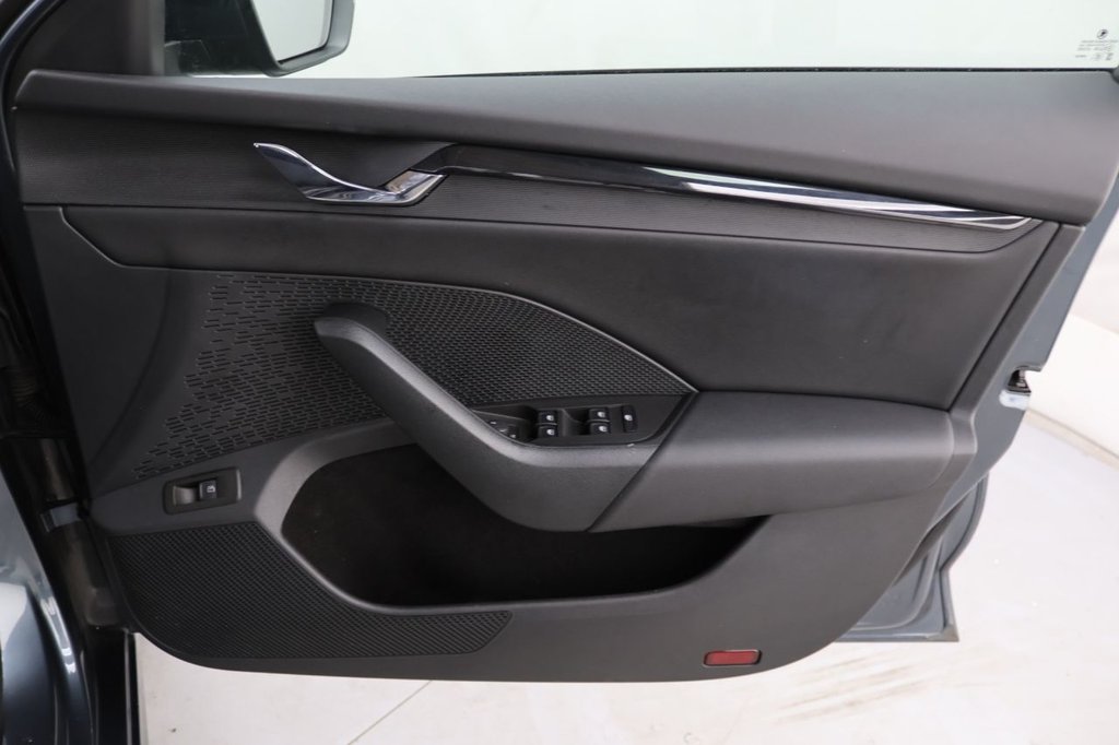 Used Skoda Octavia 2021 for sale - 76469815: Photo 27