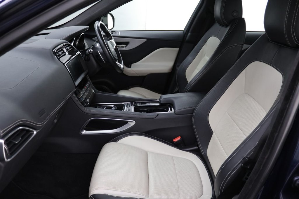 Used Jaguar F-Pace 2019 for sale - 76698414: Photo 22