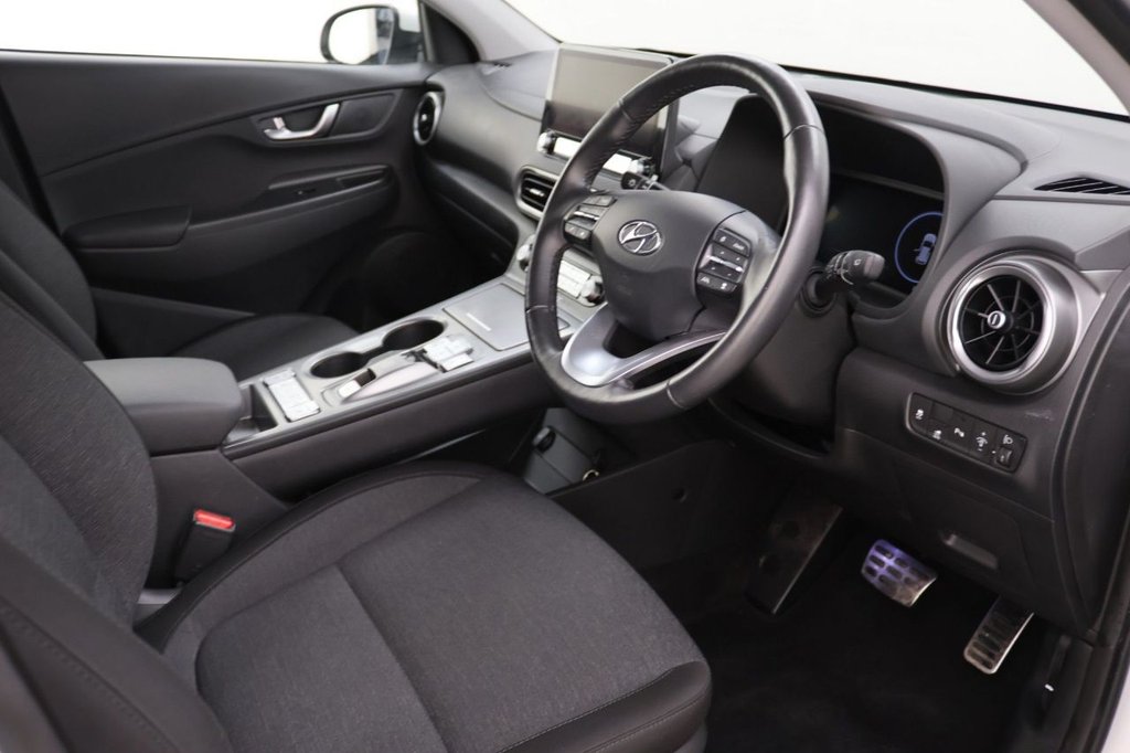Used Hyundai KONA 2023 for sale - 77636770: Photo 10