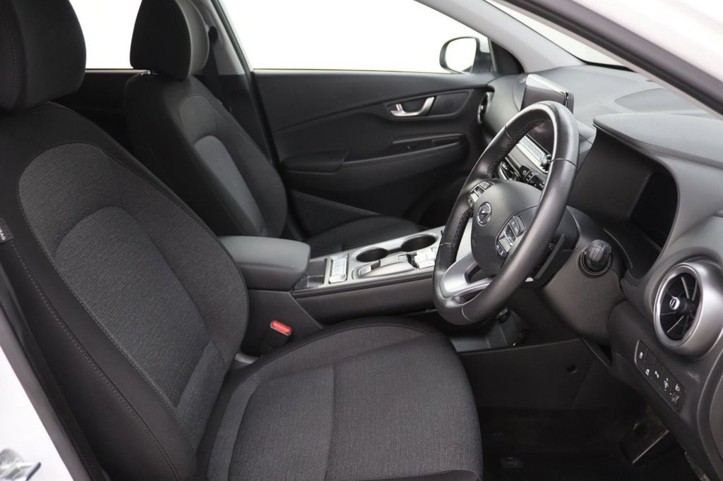 Used Hyundai KONA 2023 for sale - 77636770: Photo 12