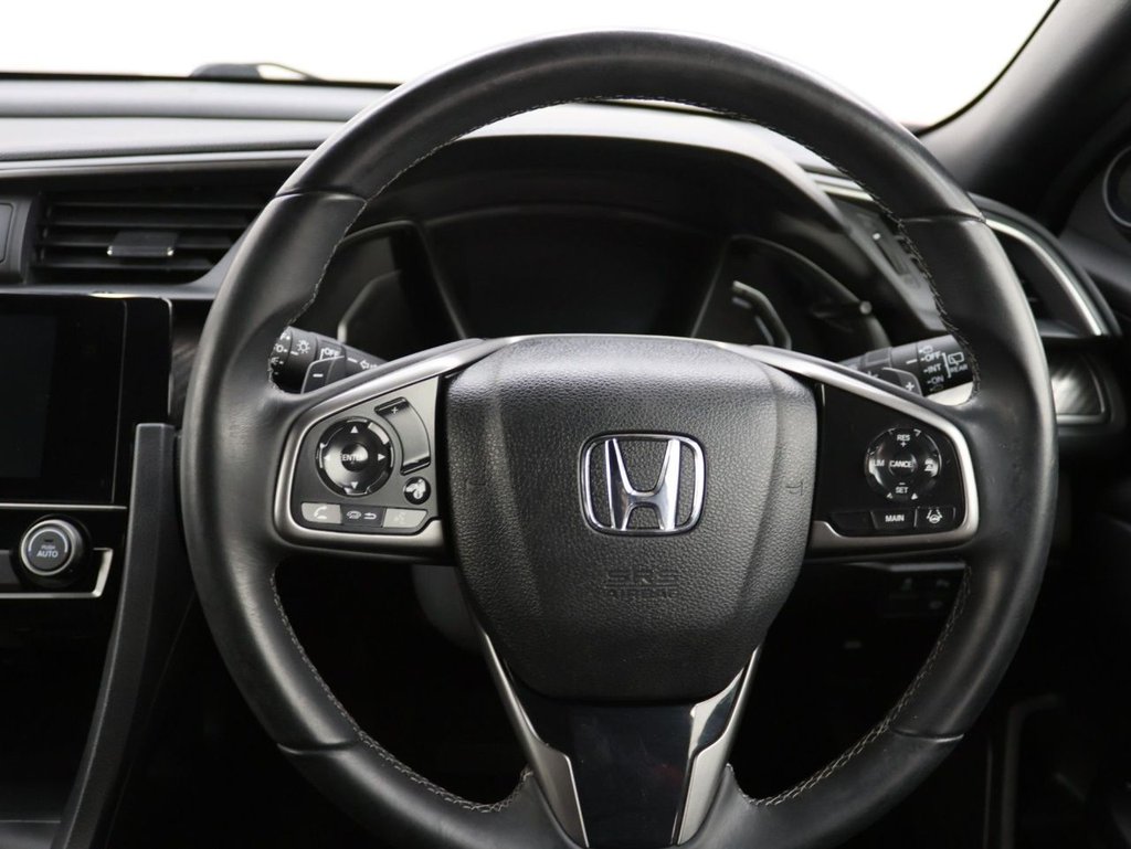 Used Honda Civic 2019 for sale - 77967100: Photo 19