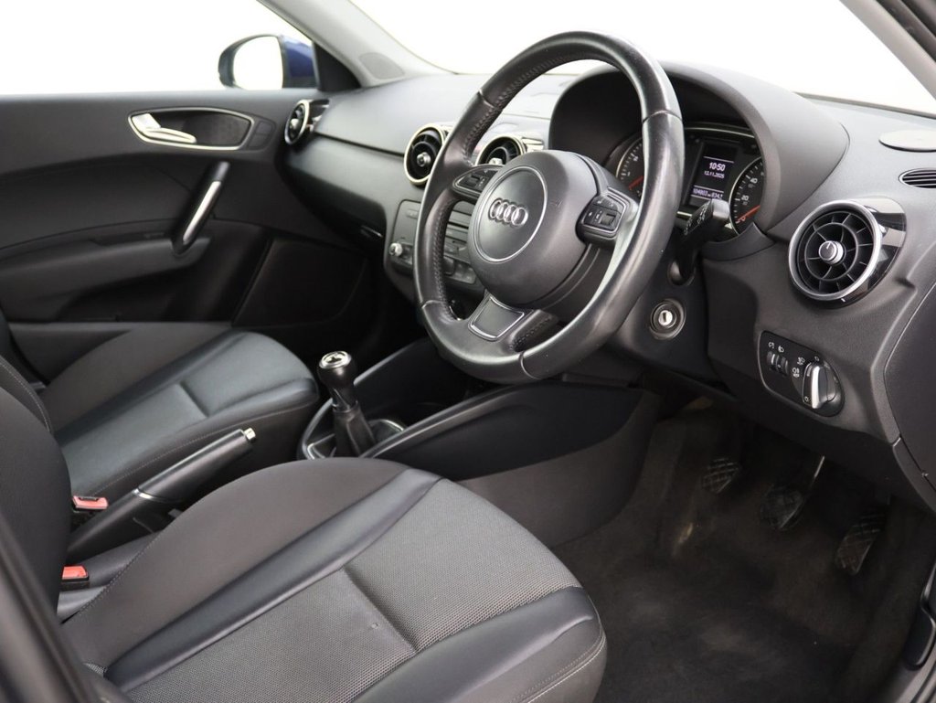 Used Audi A1 2013 for sale - 76665624: Photo 10