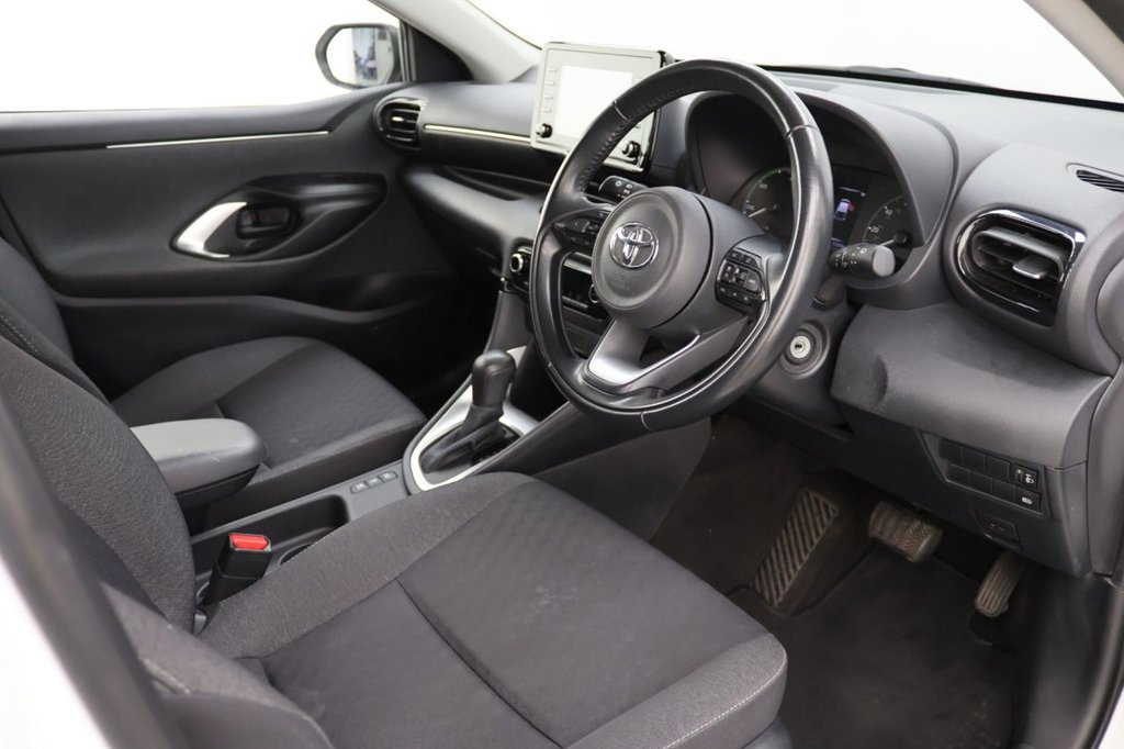 Used Toyota Yaris 2021 for sale - 77249880: Photo 10