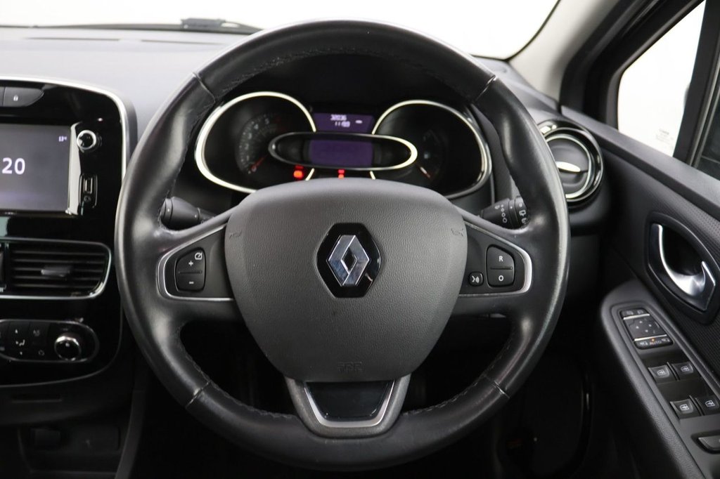 Used Renault Clio 2018 for sale - 78082320: Photo 20