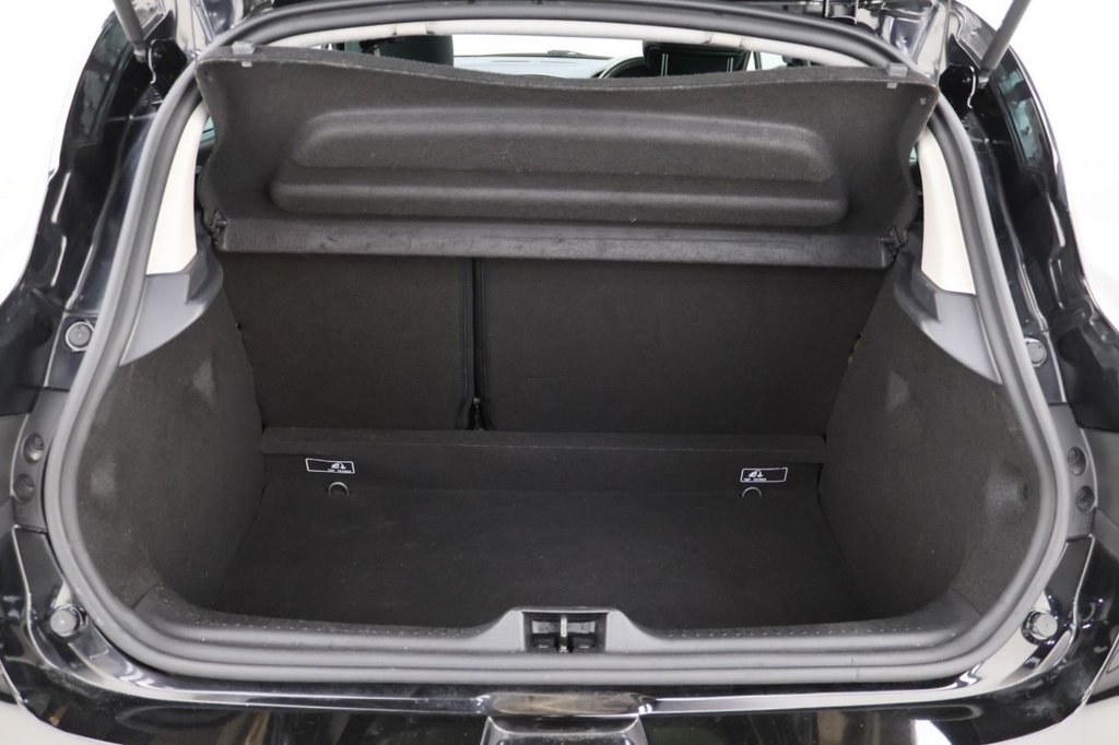 Used Renault Clio 2018 for sale - 78082320: Photo 25