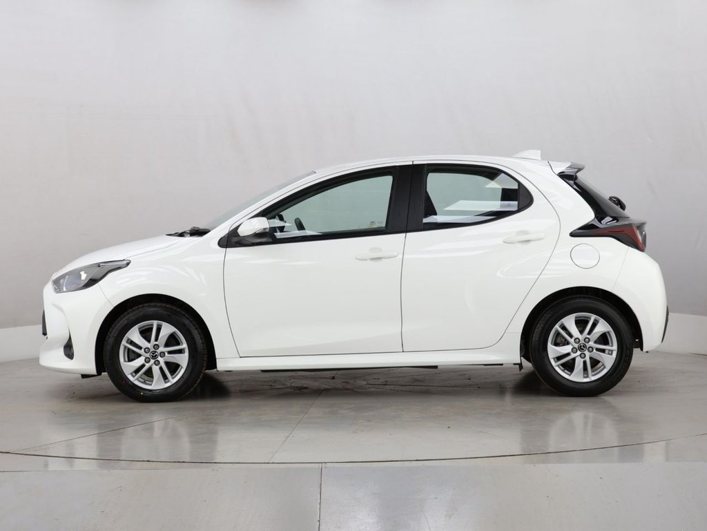Used Mazda Mazda2 HYBRID 2023 for sale - 76665475: Photo 6