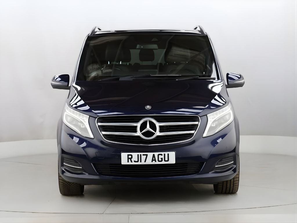 Used Mercedes-Benz V-Class 2017 for sale - 77383581: Photo 3