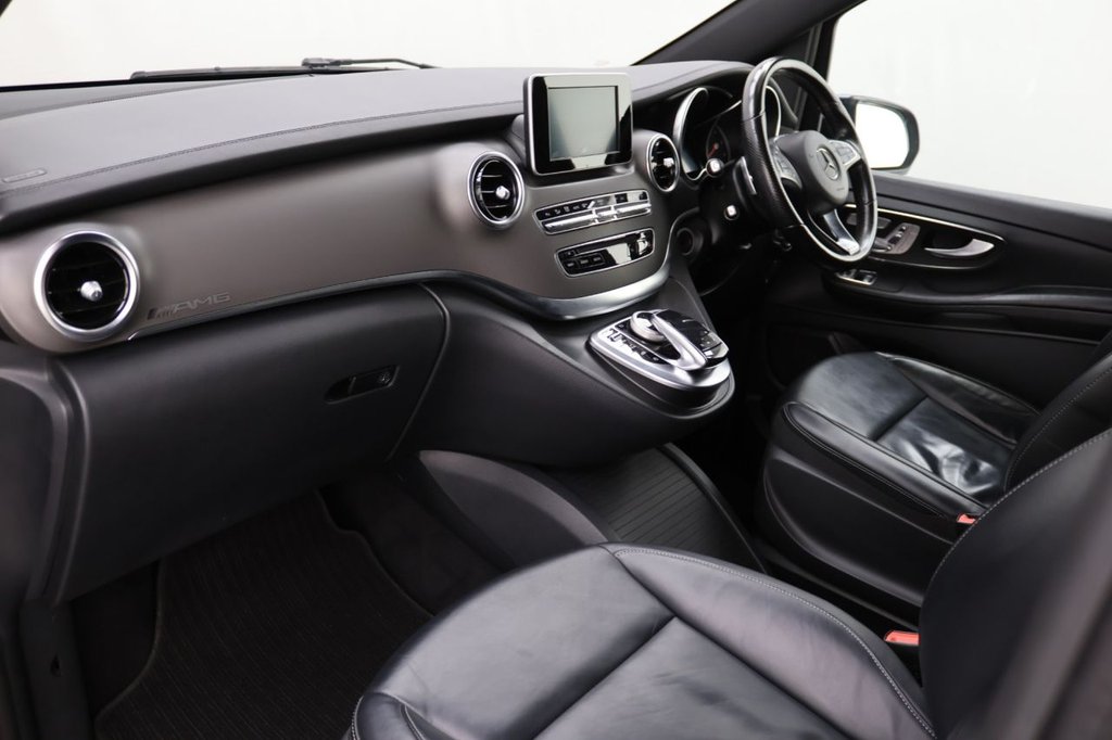 Used Mercedes-Benz V-Class 2017 for sale - 77383581: Photo 31