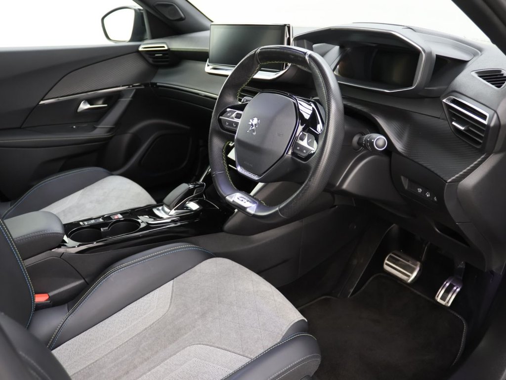 Used Peugeot E-2008 2021 for sale - 76323014: Photo 10