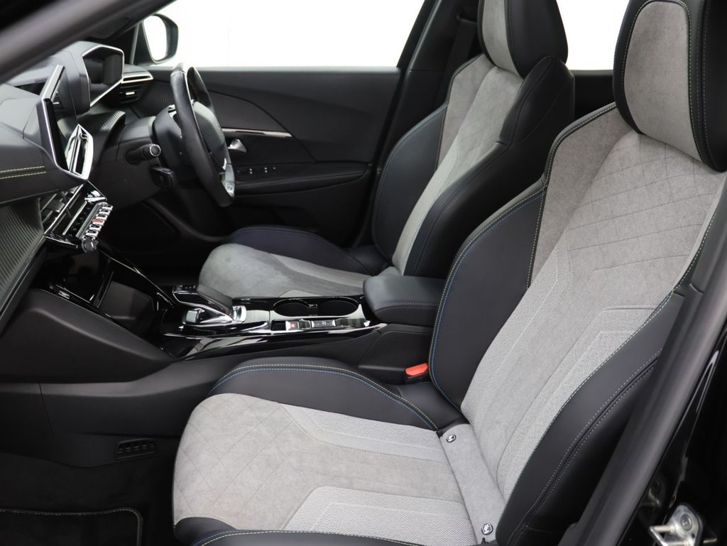 Used Peugeot E-2008 2021 for sale - 76323014: Photo 25
