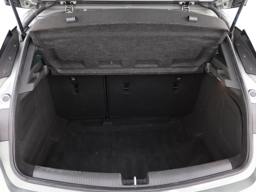 Used Vauxhall Astra 2018 for sale - 76248572: Photo 25