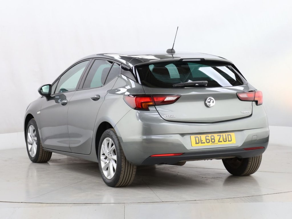 Used Vauxhall Astra 2018 for sale - 76248572: Photo 7
