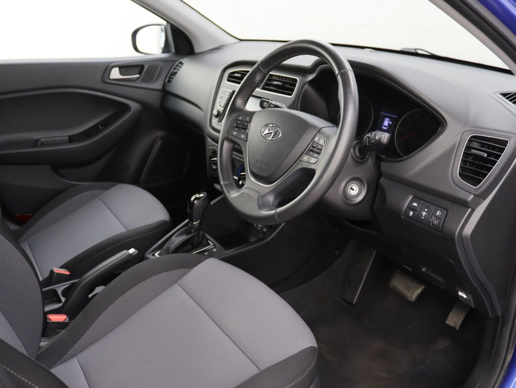 Used Hyundai i20 2018 for sale - 77991018: Photo 10