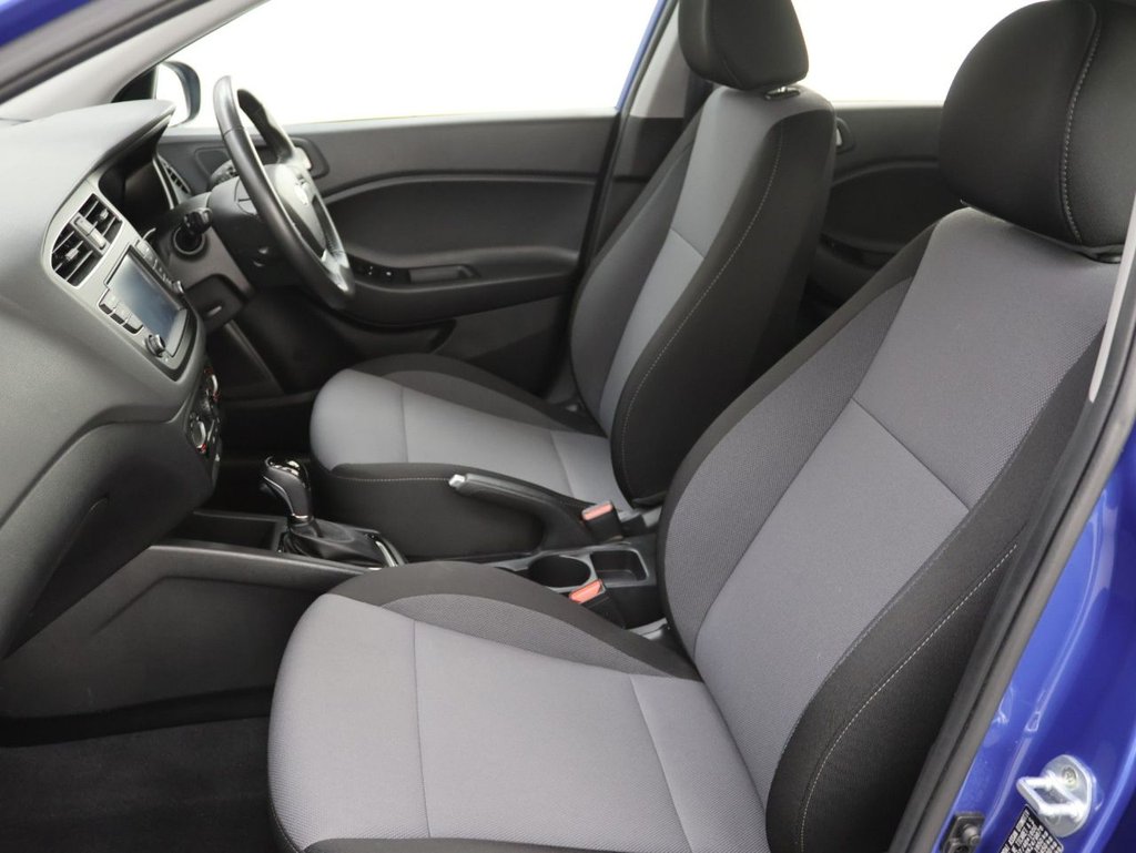 Used Hyundai i20 2018 for sale - 77991018: Photo 22