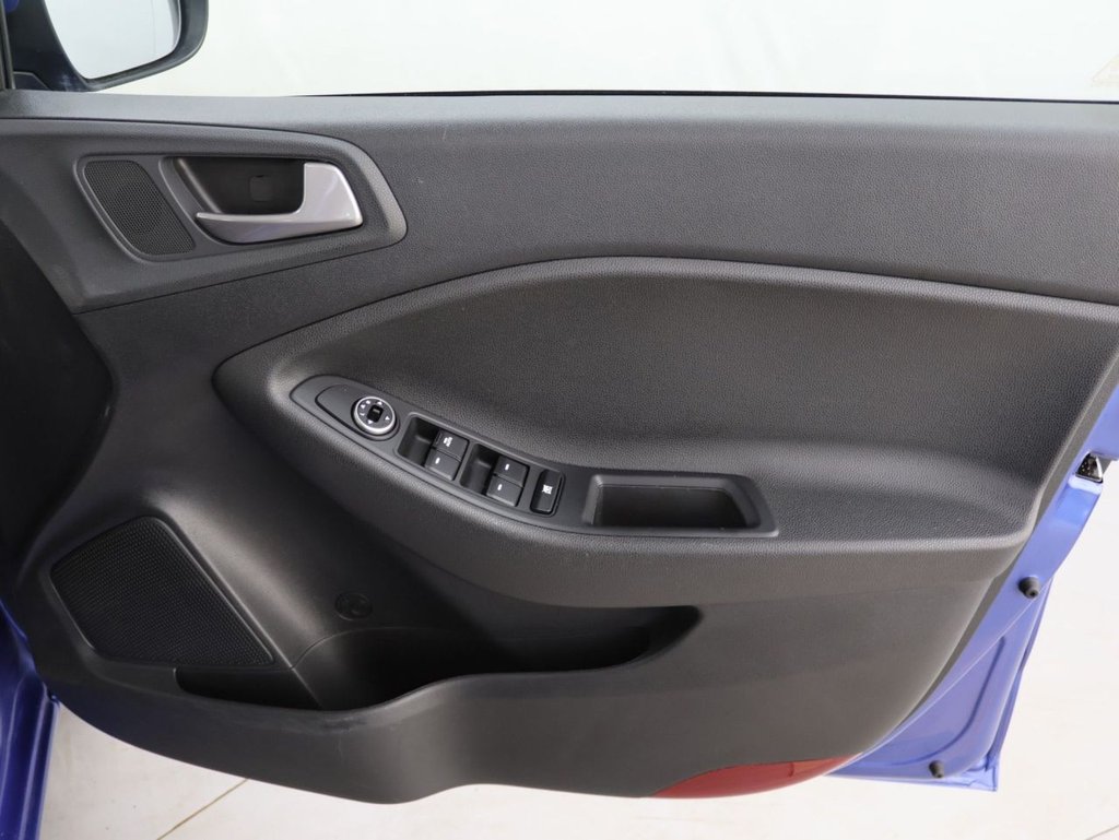 Used Hyundai i20 2018 for sale - 77991018: Photo 26