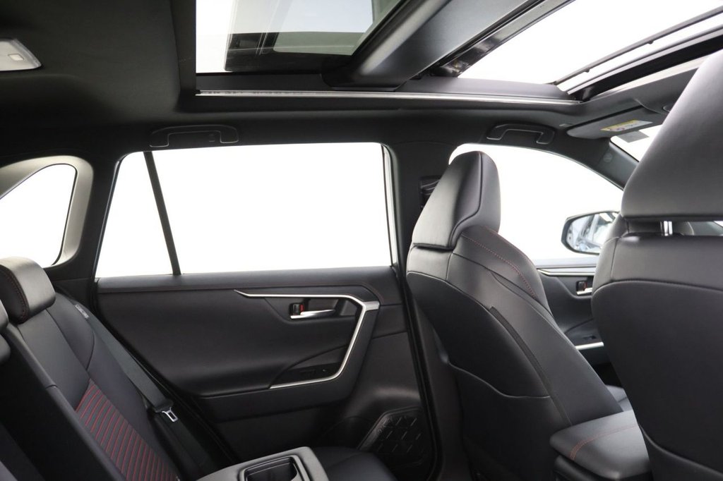 Used Toyota RAV4 2023 for sale - 78212907: Photo 2