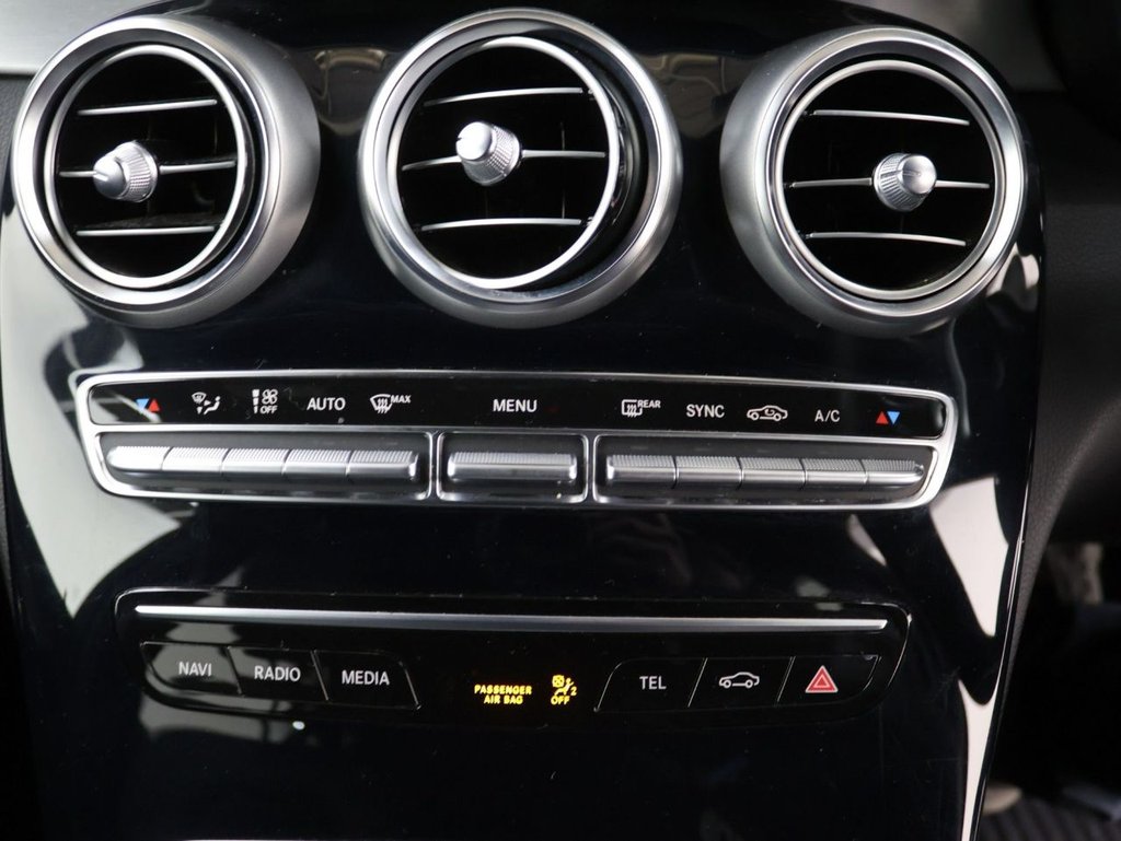 Used Mercedes-Benz C Class 2019 for sale - 78068962: Photo 13