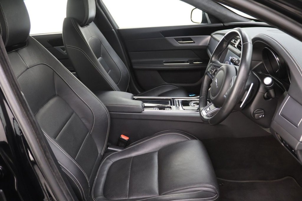 Used Jaguar XF 2019 for sale - 77477261: Photo 12