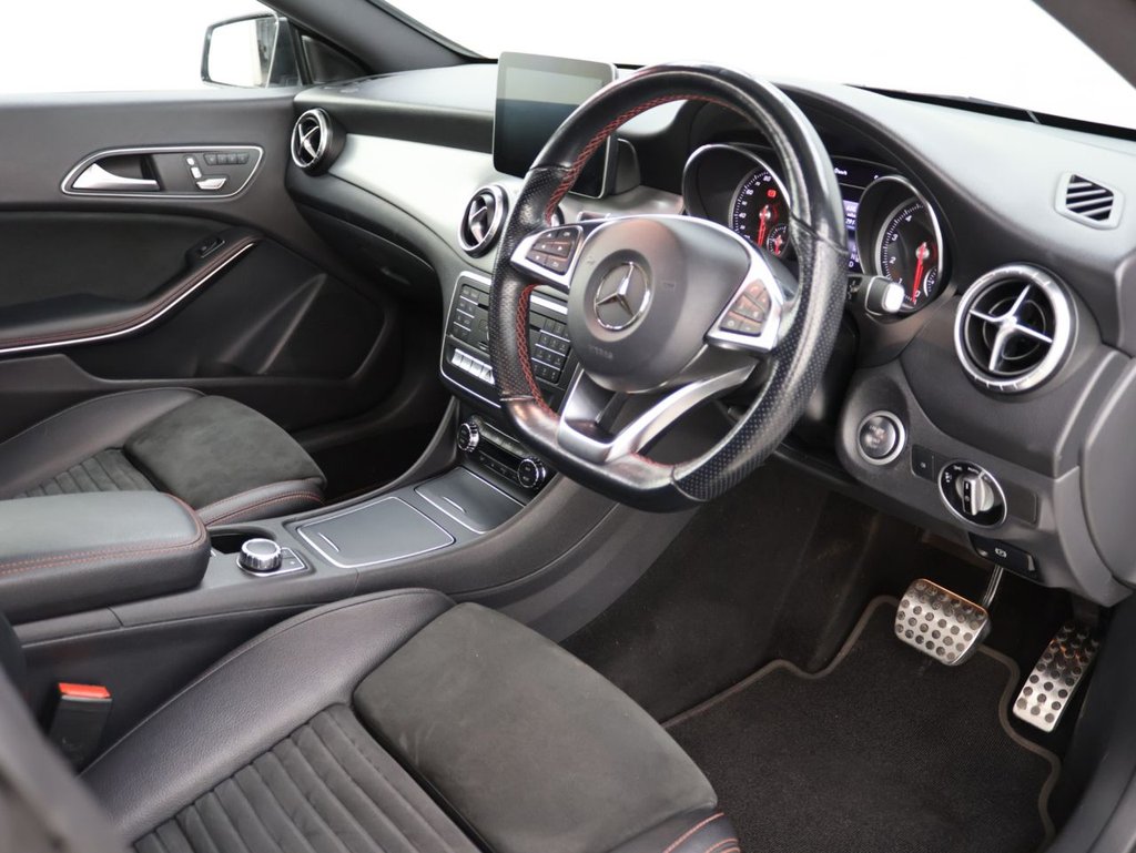 Used Mercedes-Benz CLA 2018 for sale - 76356160: Photo 10