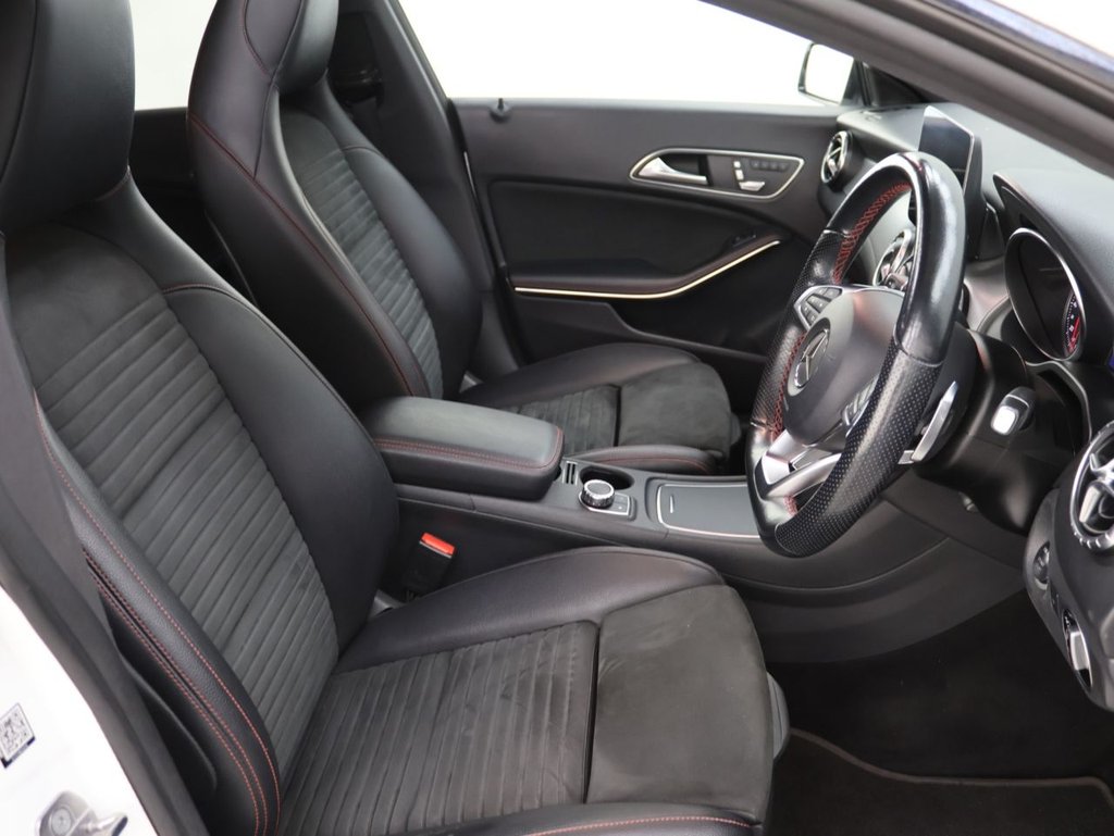 Used Mercedes-Benz CLA 2018 for sale - 76356160: Photo 12