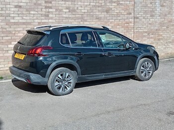 Used Peugeot 2008 2019 for sale - 78134617: Photo