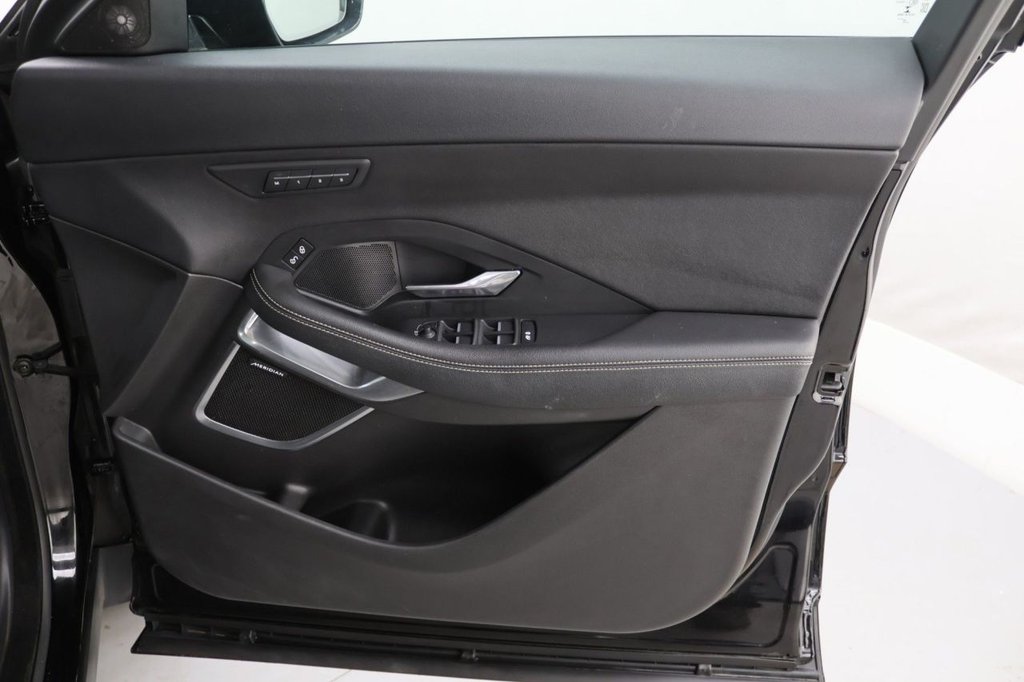 Used Jaguar E-Pace 2020 for sale - 77457586: Photo 28