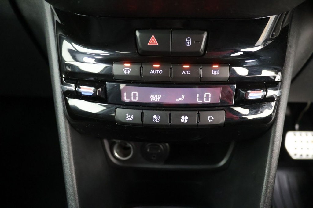 Used Peugeot 2008 2018 for sale - 77981538: Photo 13