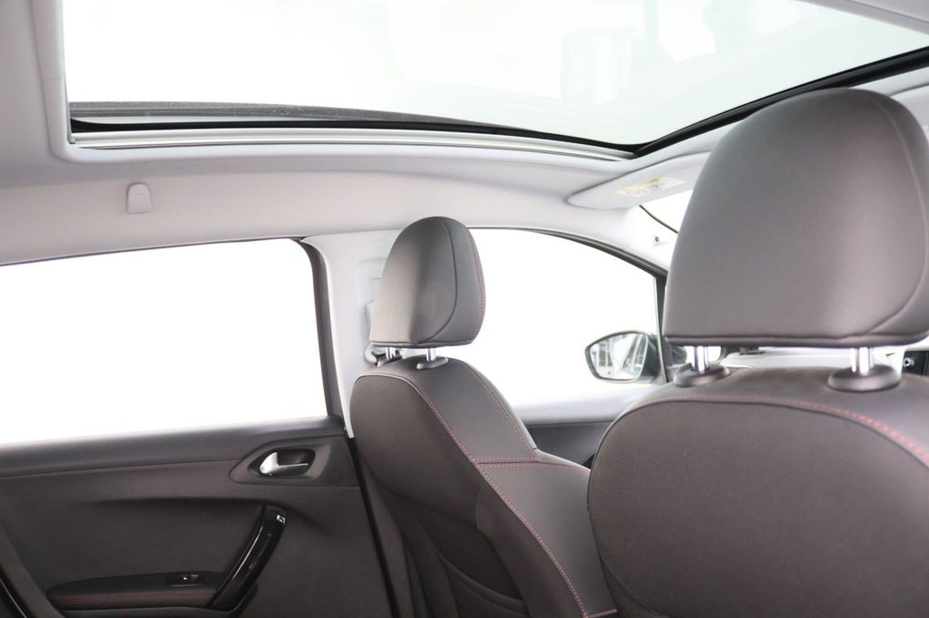 Used Peugeot 2008 2018 for sale - 77981538: Photo 20