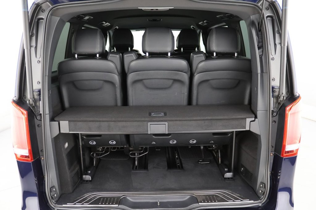 Used Mercedes-Benz V-Class 2017 for sale - 76039116: Photo 32