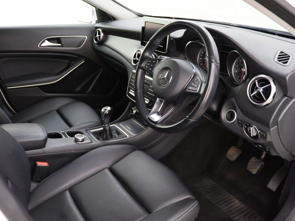 Used Mercedes-Benz GLA 2018 for sale - 76118564: Photo 10