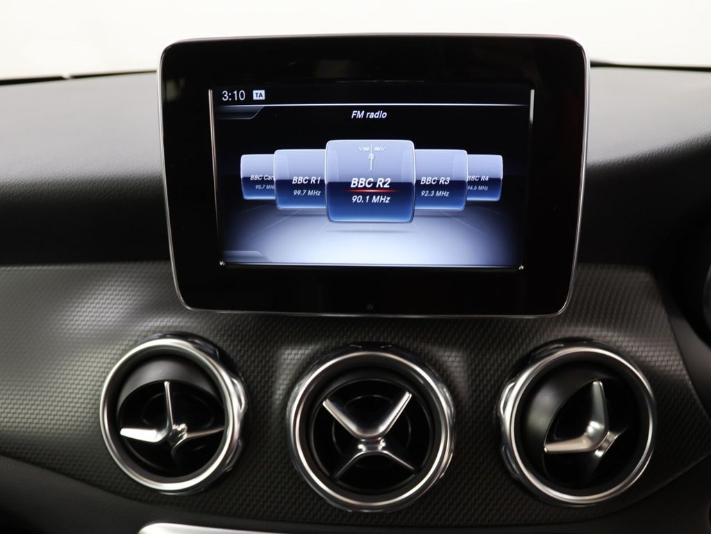 Used Mercedes-Benz GLA 2018 for sale - 76118564: Photo 14