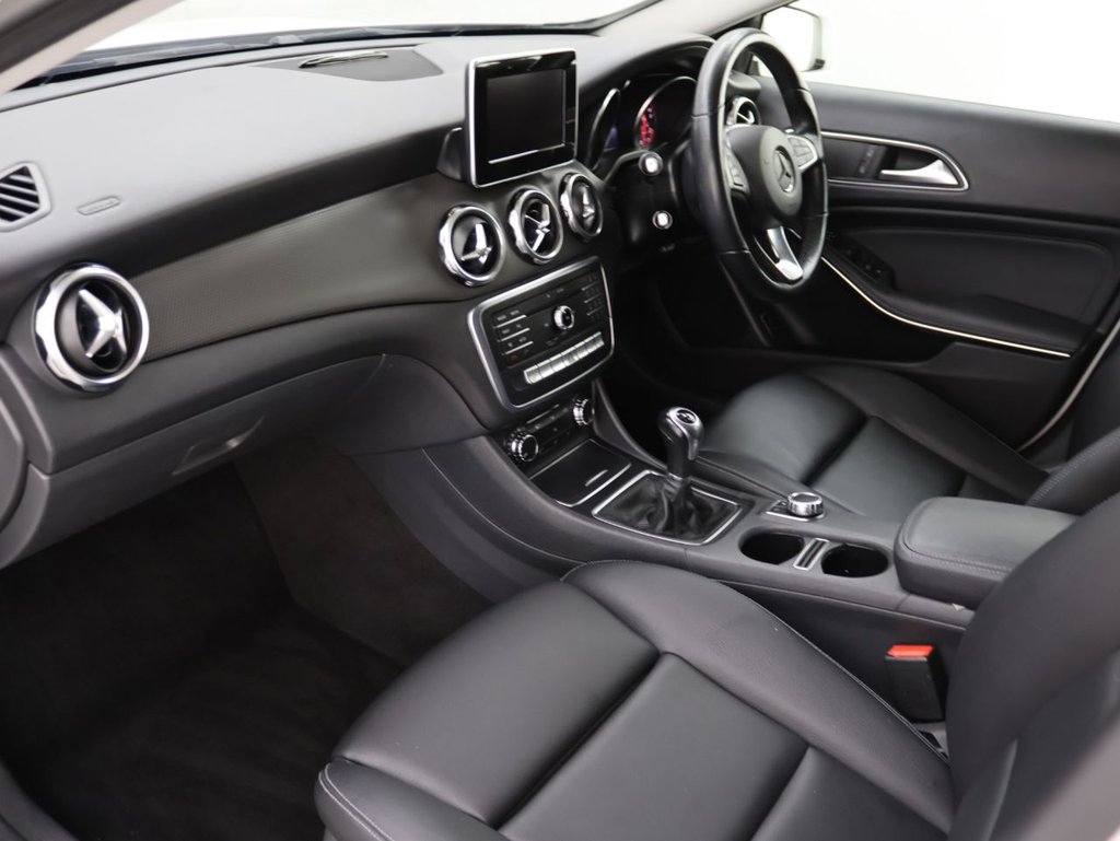 Used Mercedes-Benz GLA 2018 for sale - 76118564: Photo 23