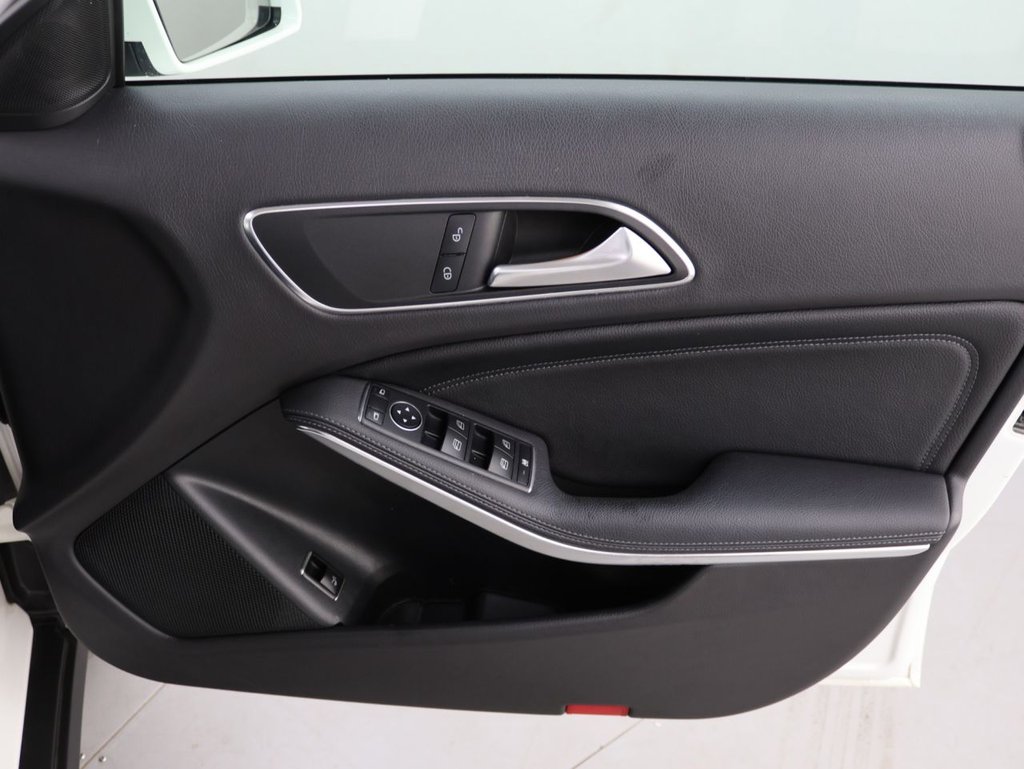 Used Mercedes-Benz GLA 2018 for sale - 76118564: Photo 27