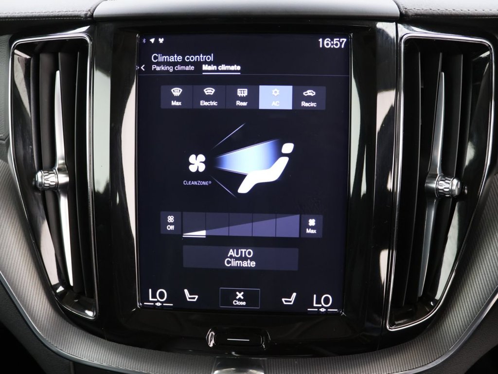 Used Volvo XC60 2018 for sale - 76018946: Photo 15