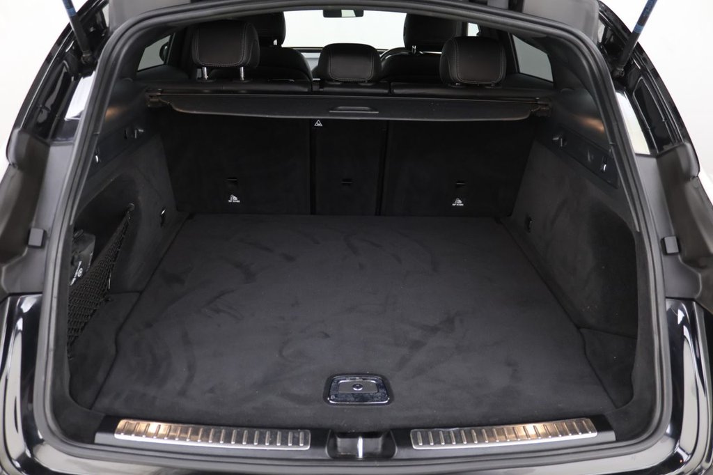 Used Mercedes-Benz EQC 2020 for sale - 76717209: Photo 26