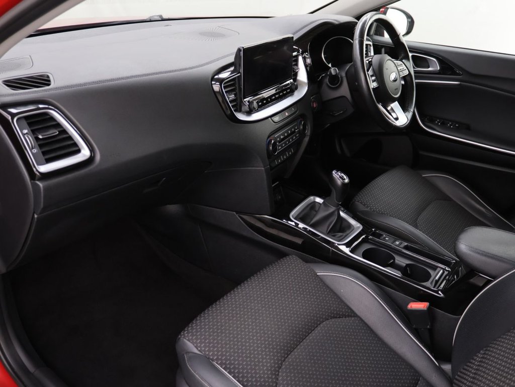 Used Kia XCeed 2020 for sale - 76312987: Photo 24