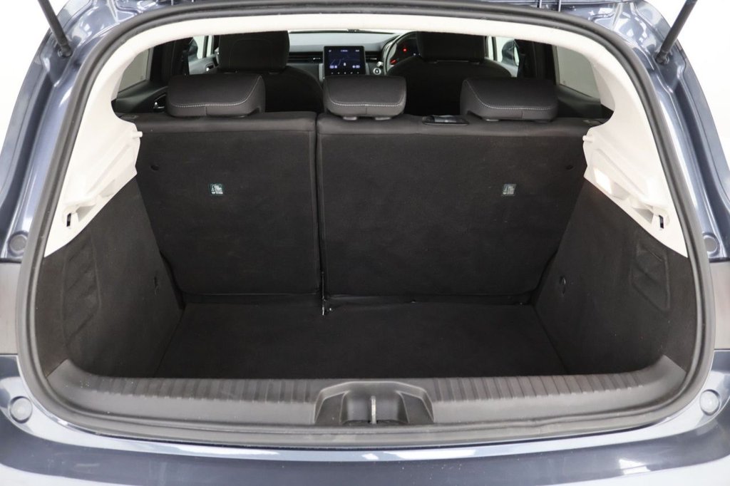 Used Renault Clio 2020 for sale - 78212795: Photo 25